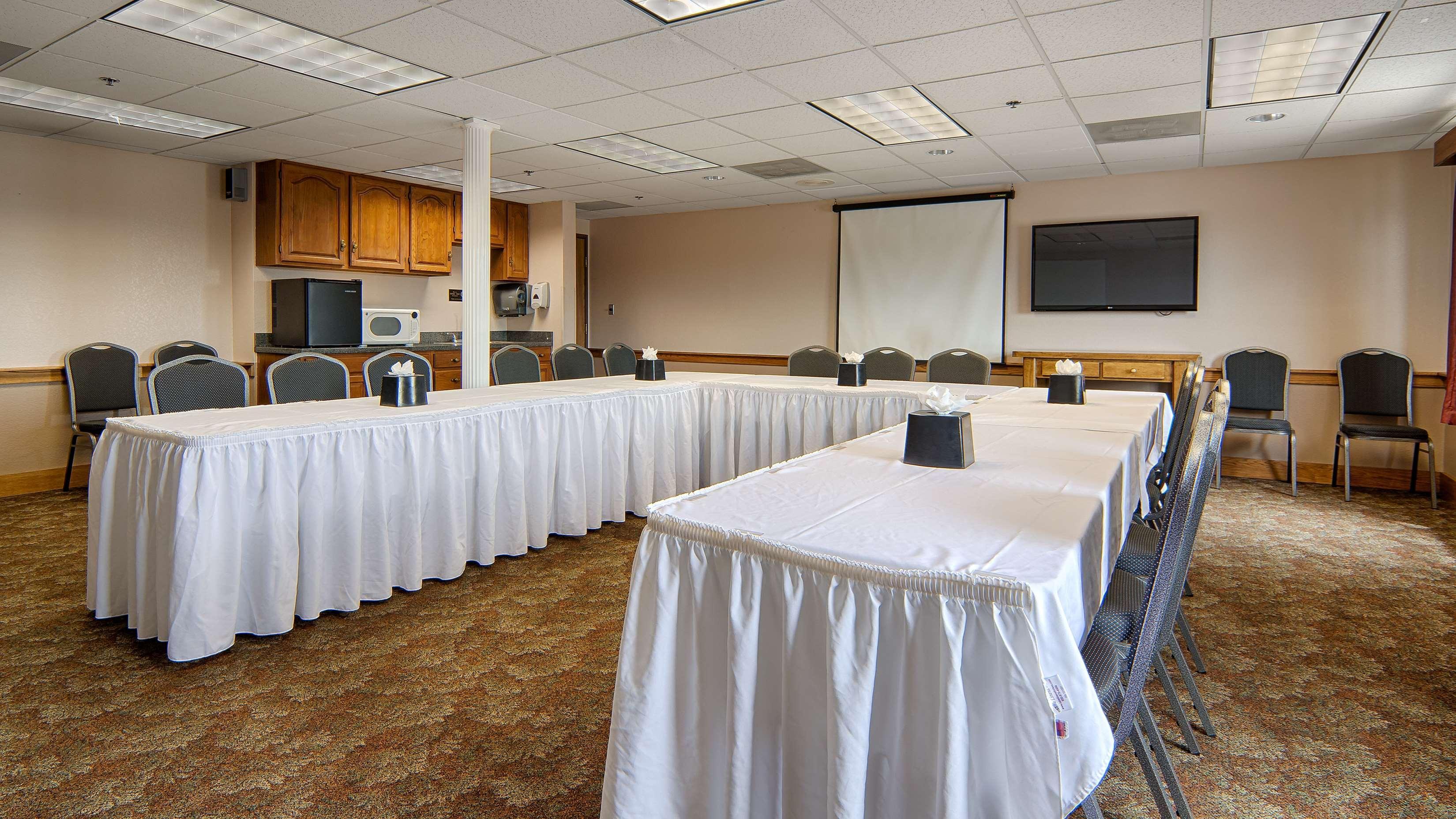 Best Western Kendallville Inn Удобства фото