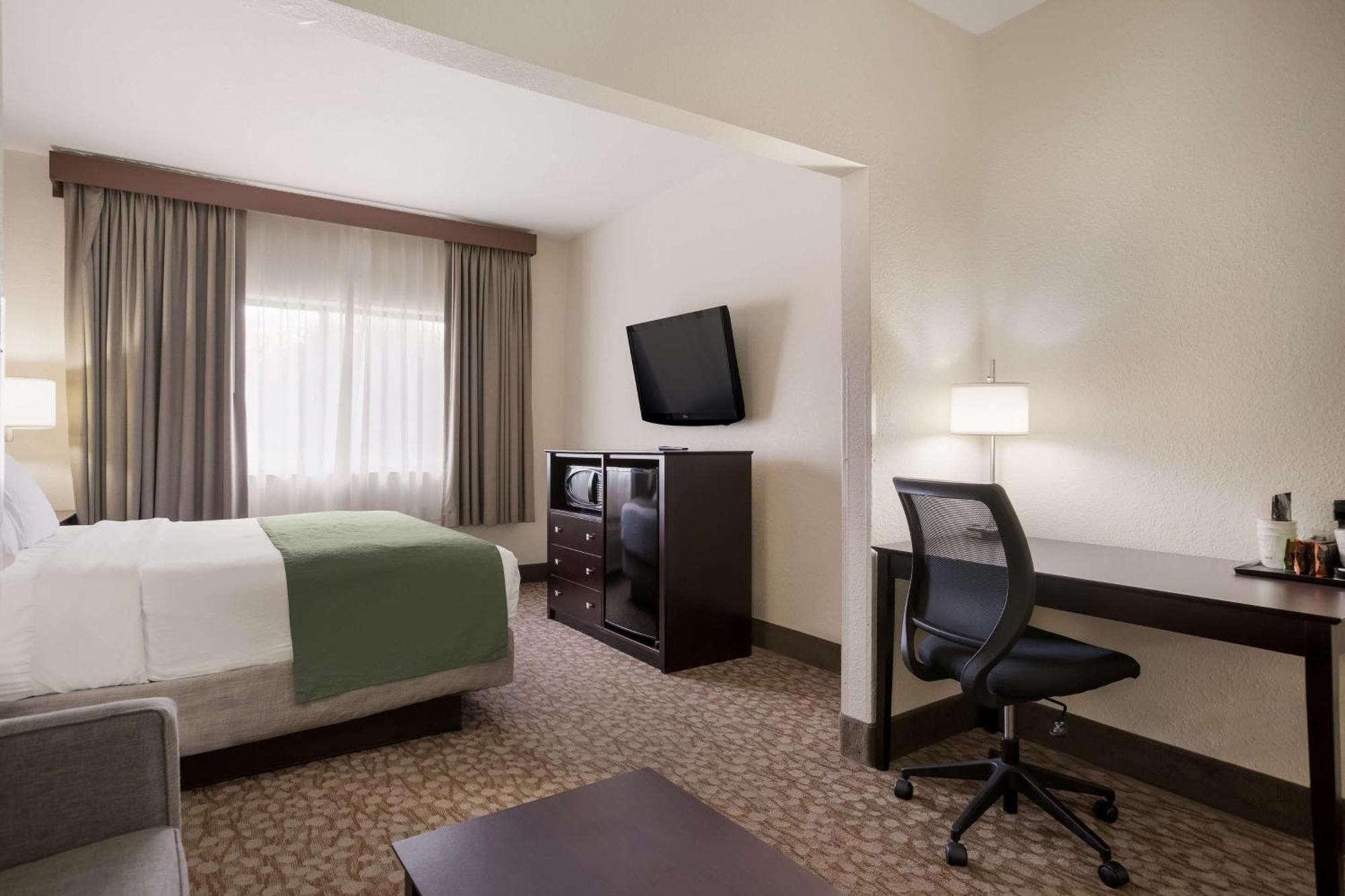 Best Western Kendallville Inn Экстерьер фото