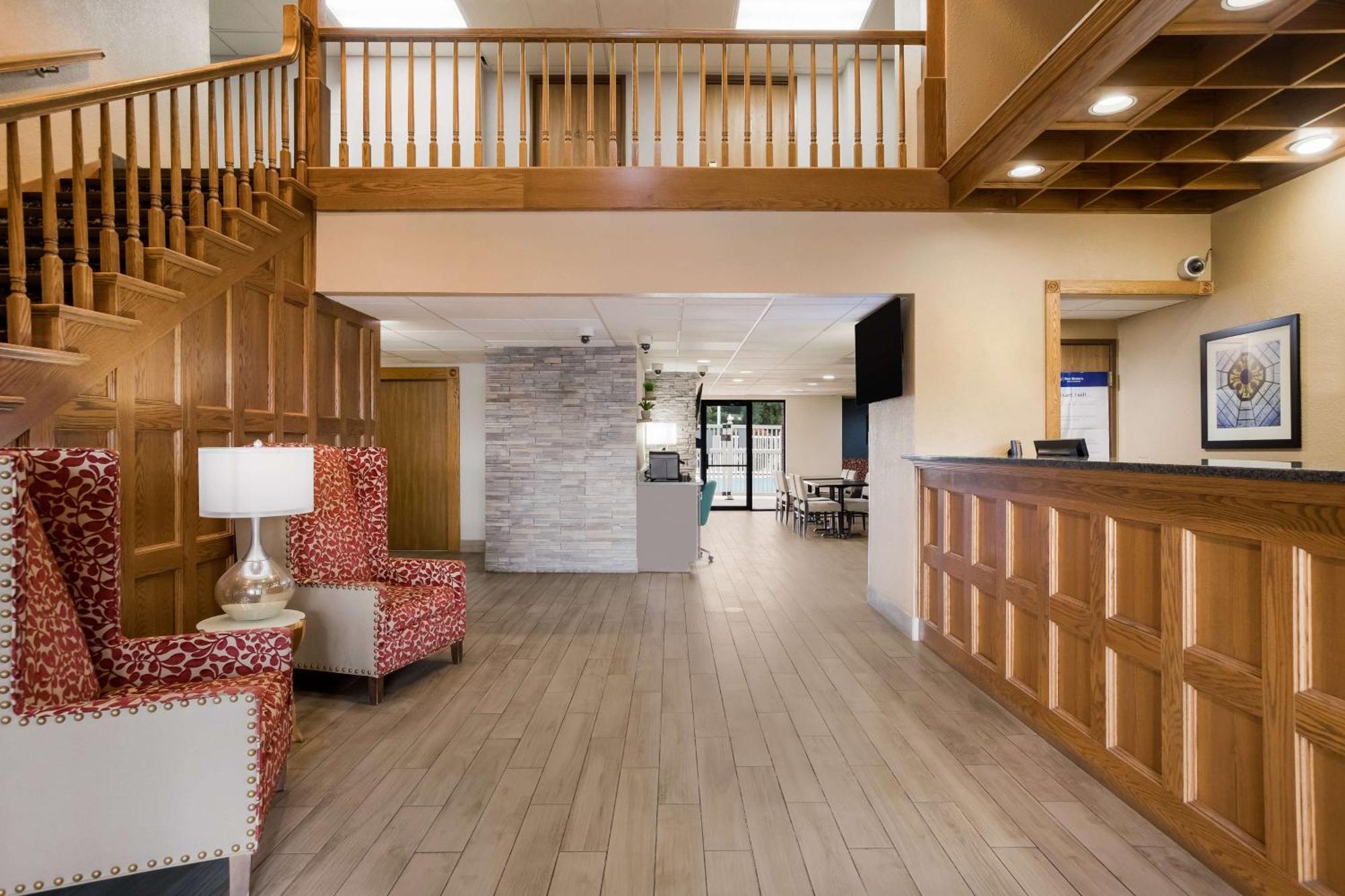 Best Western Kendallville Inn Экстерьер фото